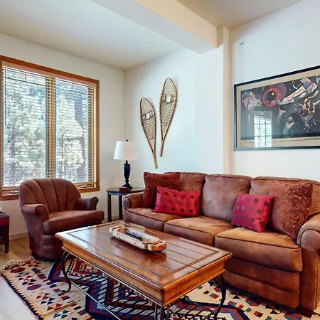 Mammoth Green 118 Located On Sierra Star Golf Course, Private Patio, Summer Pool Condo